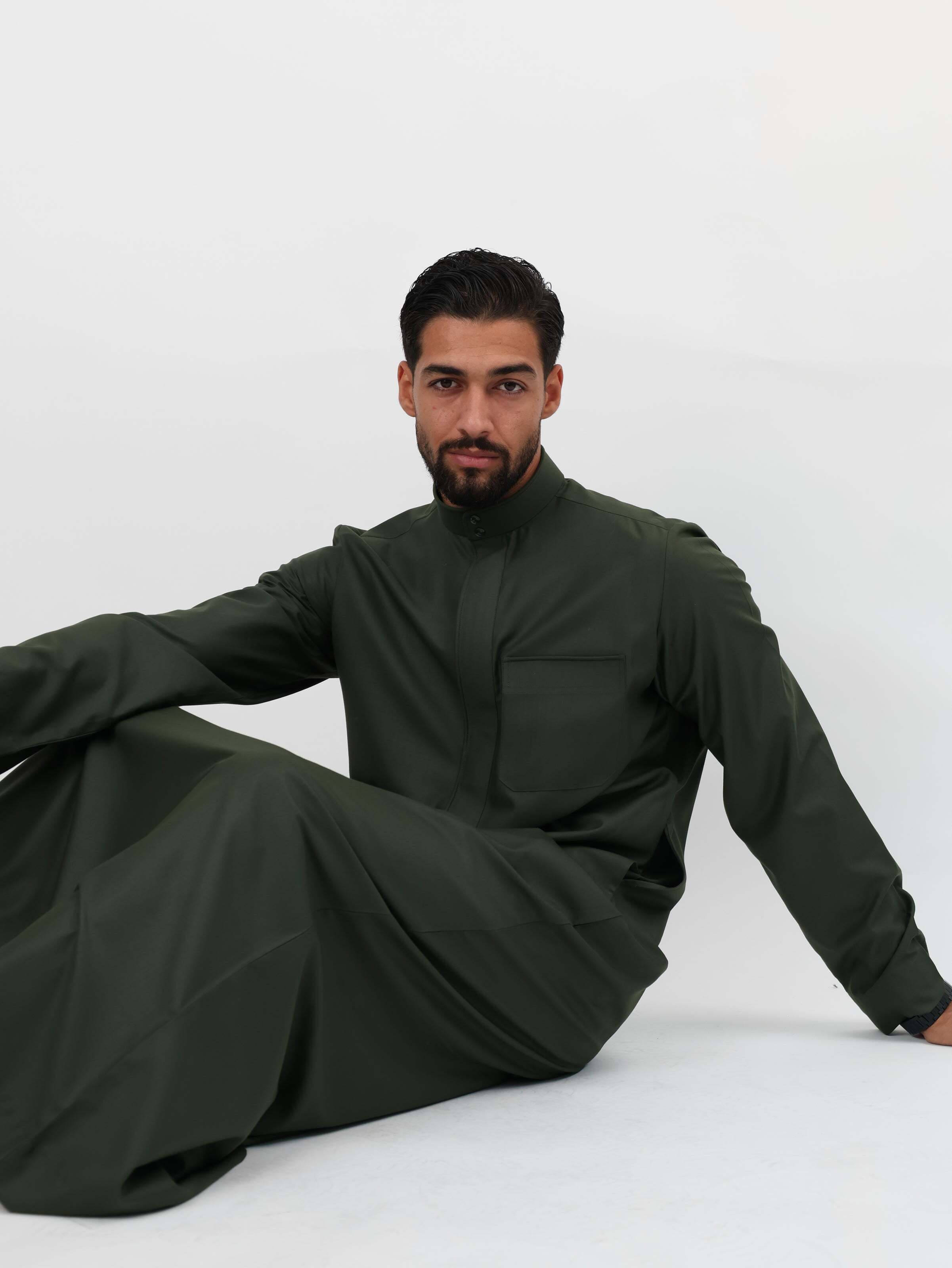 Forest Green Kuwaiti Kandurah image 9