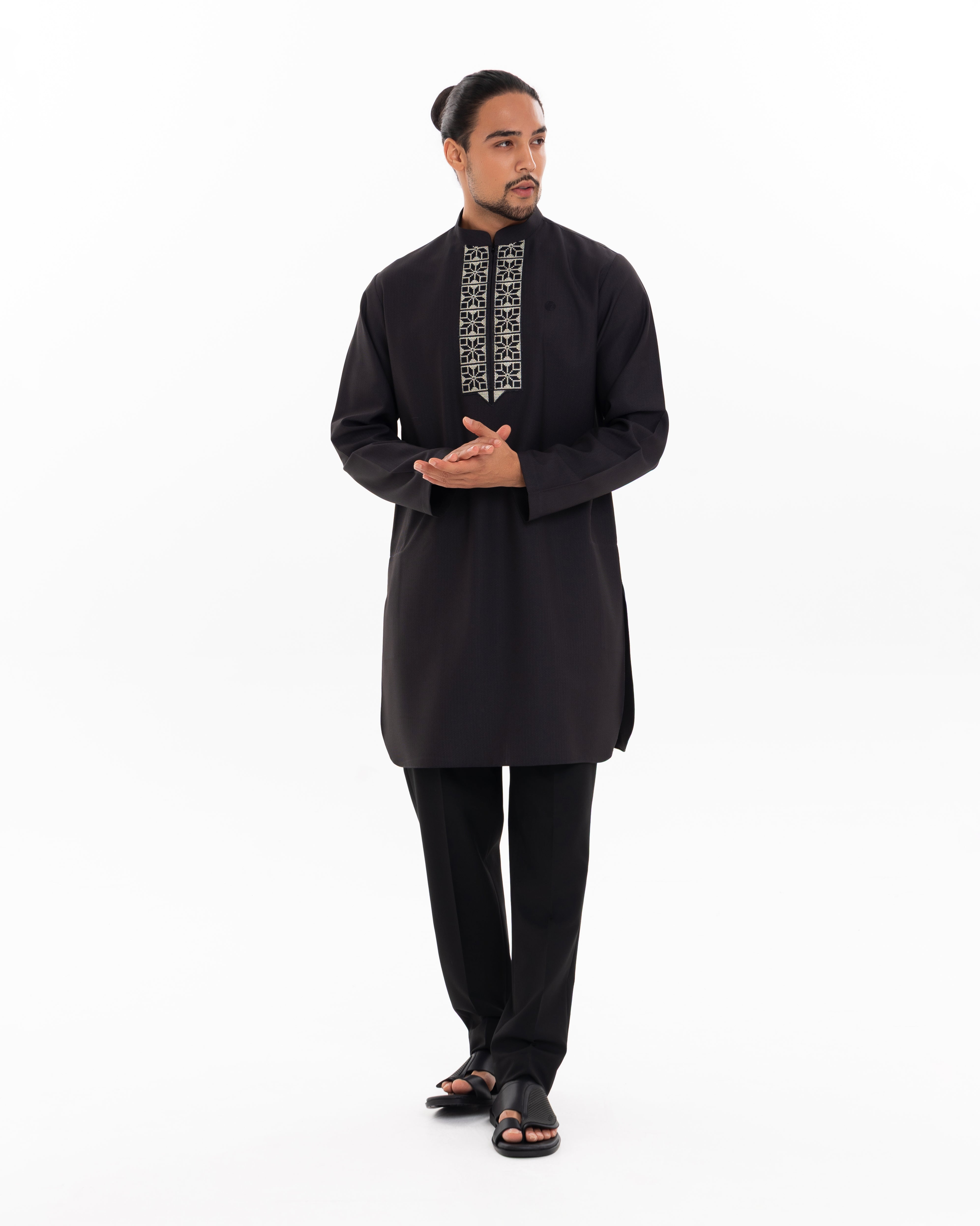 Kurta Piping Model