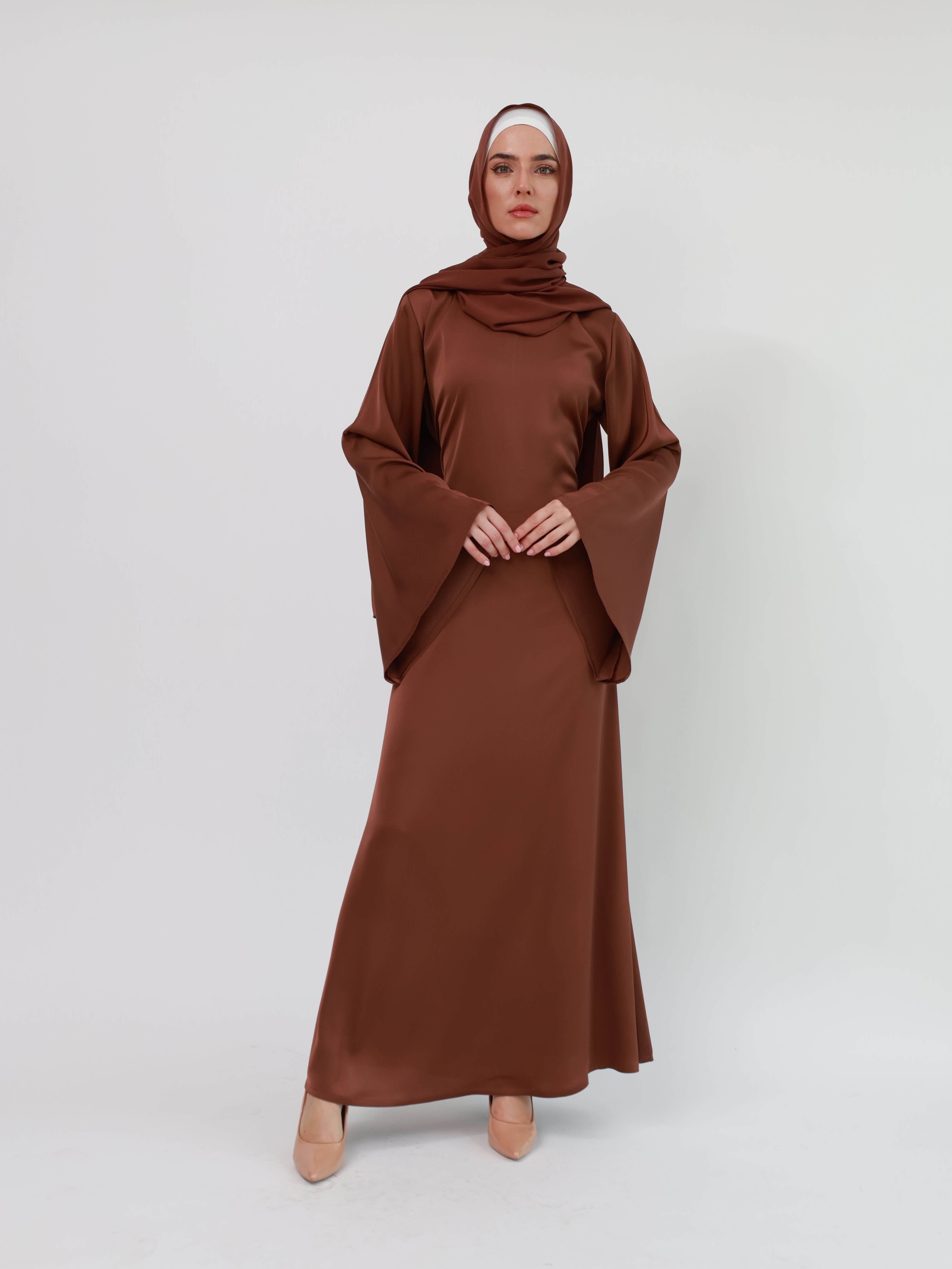 Earthly Charm image 0