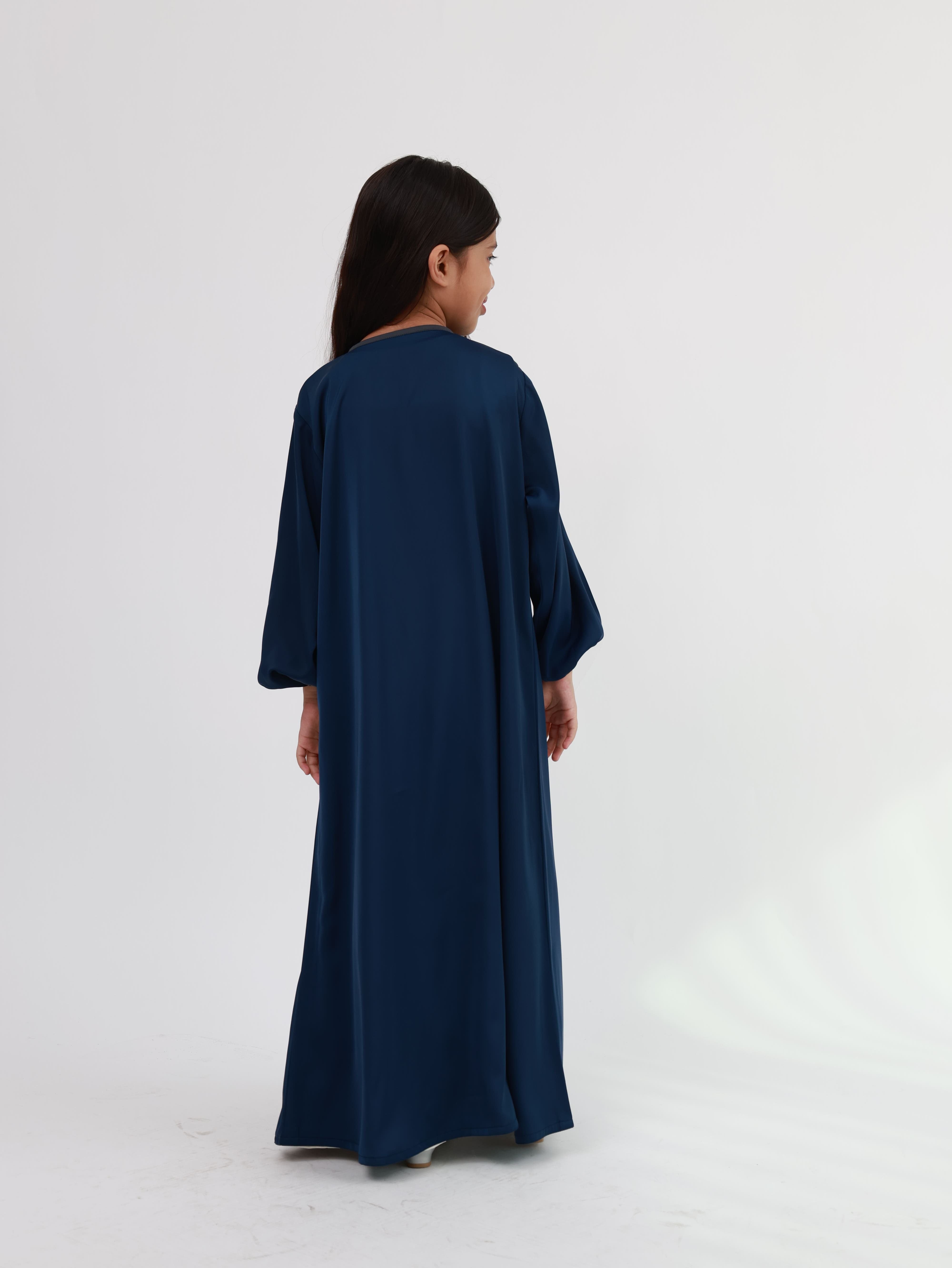 Little Midnight Grace image 3