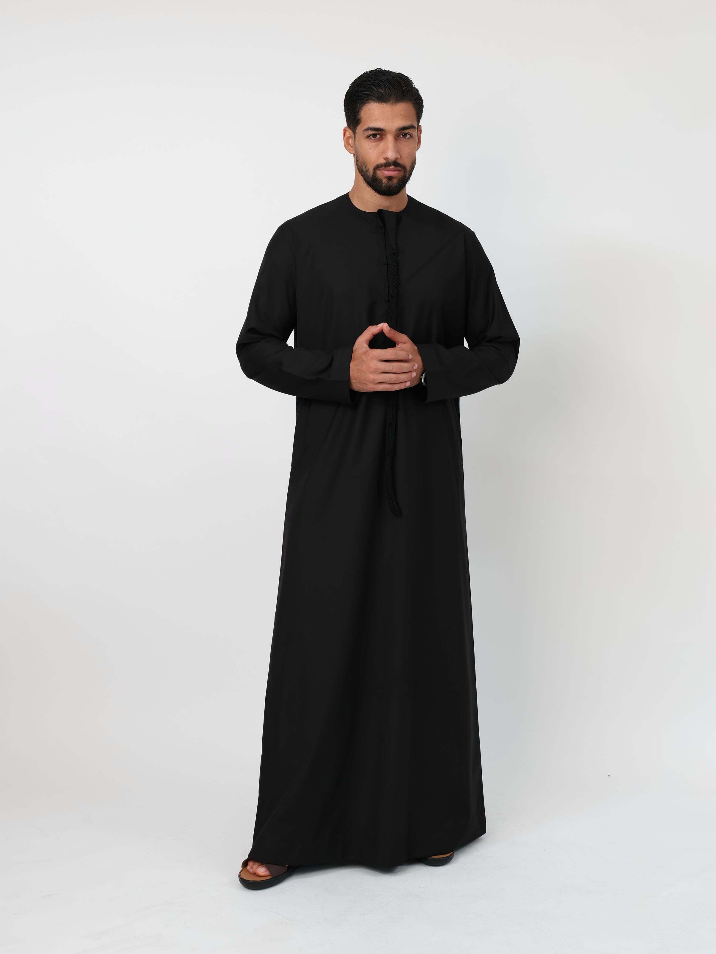 Emirati Kandura Black image 2