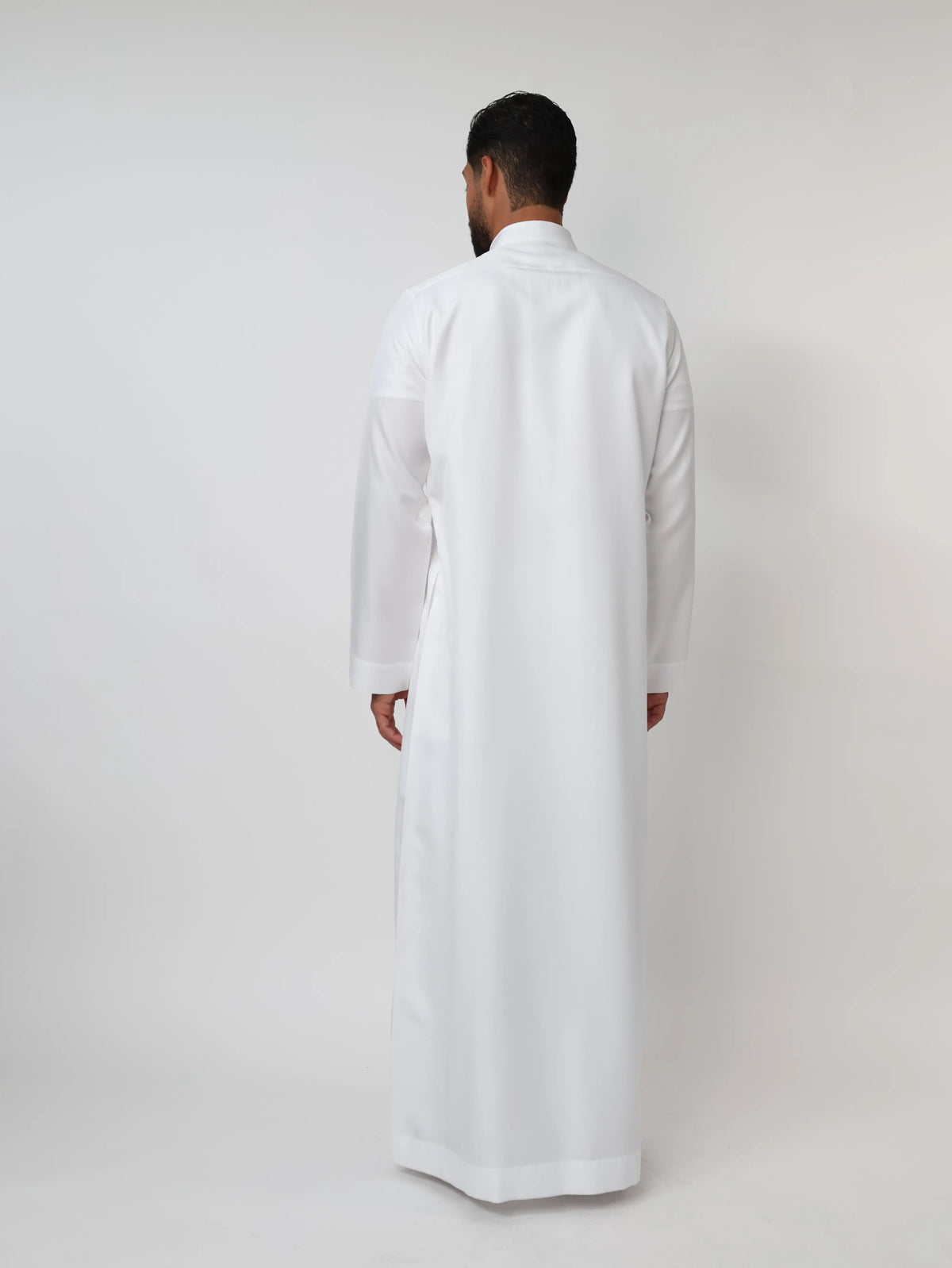 White Kuwaiti Kandura