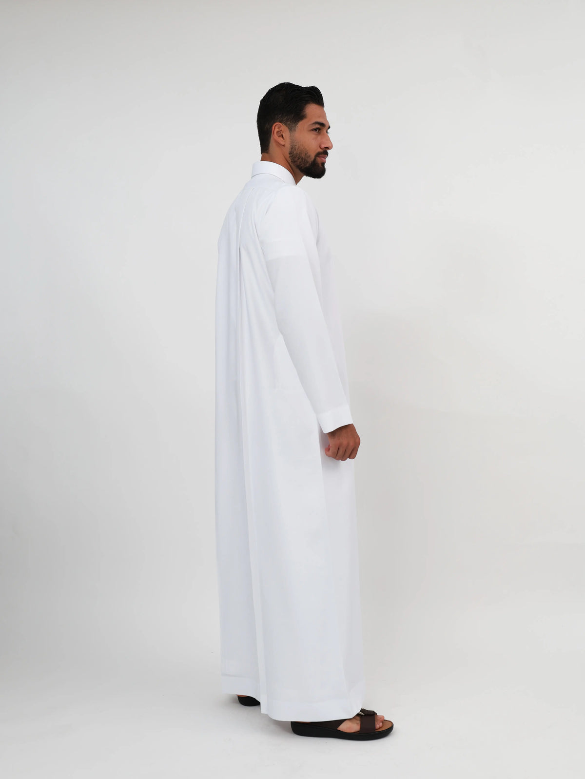 White Qatari Kandura
