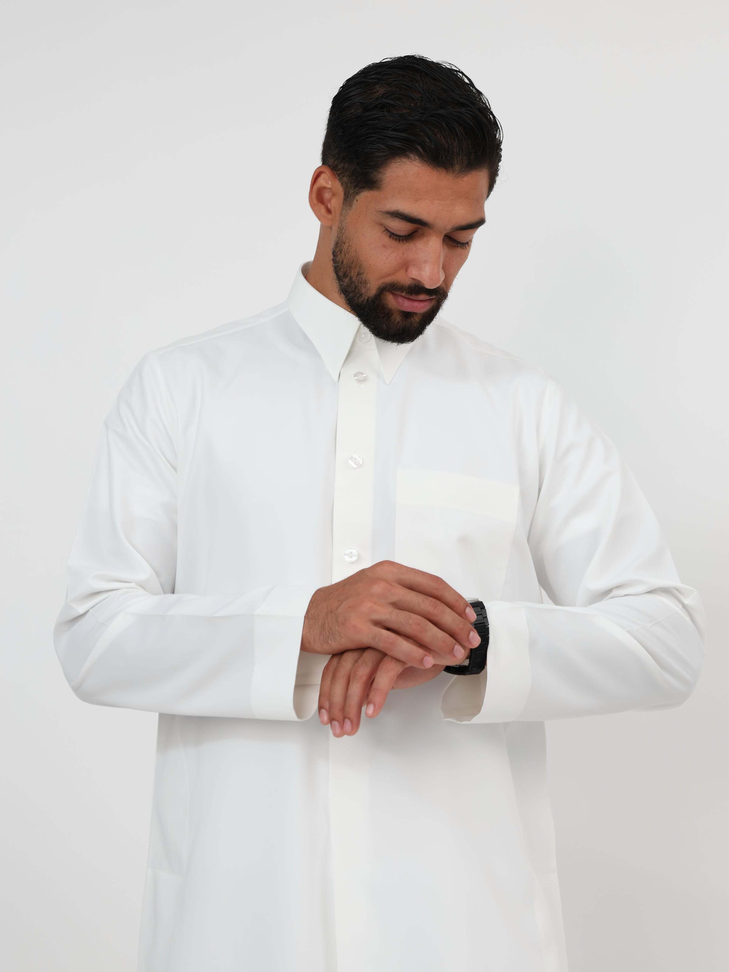 Pearl Qatari Kandura image 2